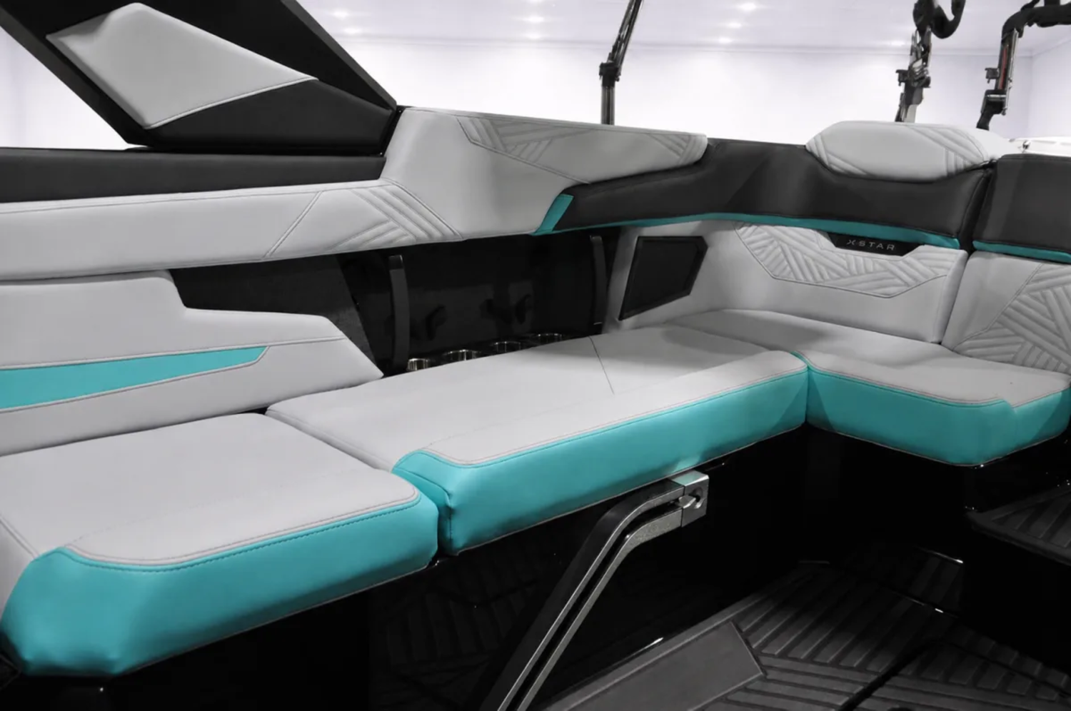 2025 Mastercraft XStar 23