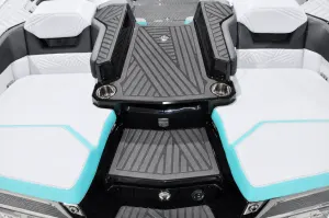 2025-mastercraft-x-star-145312-image5.webp