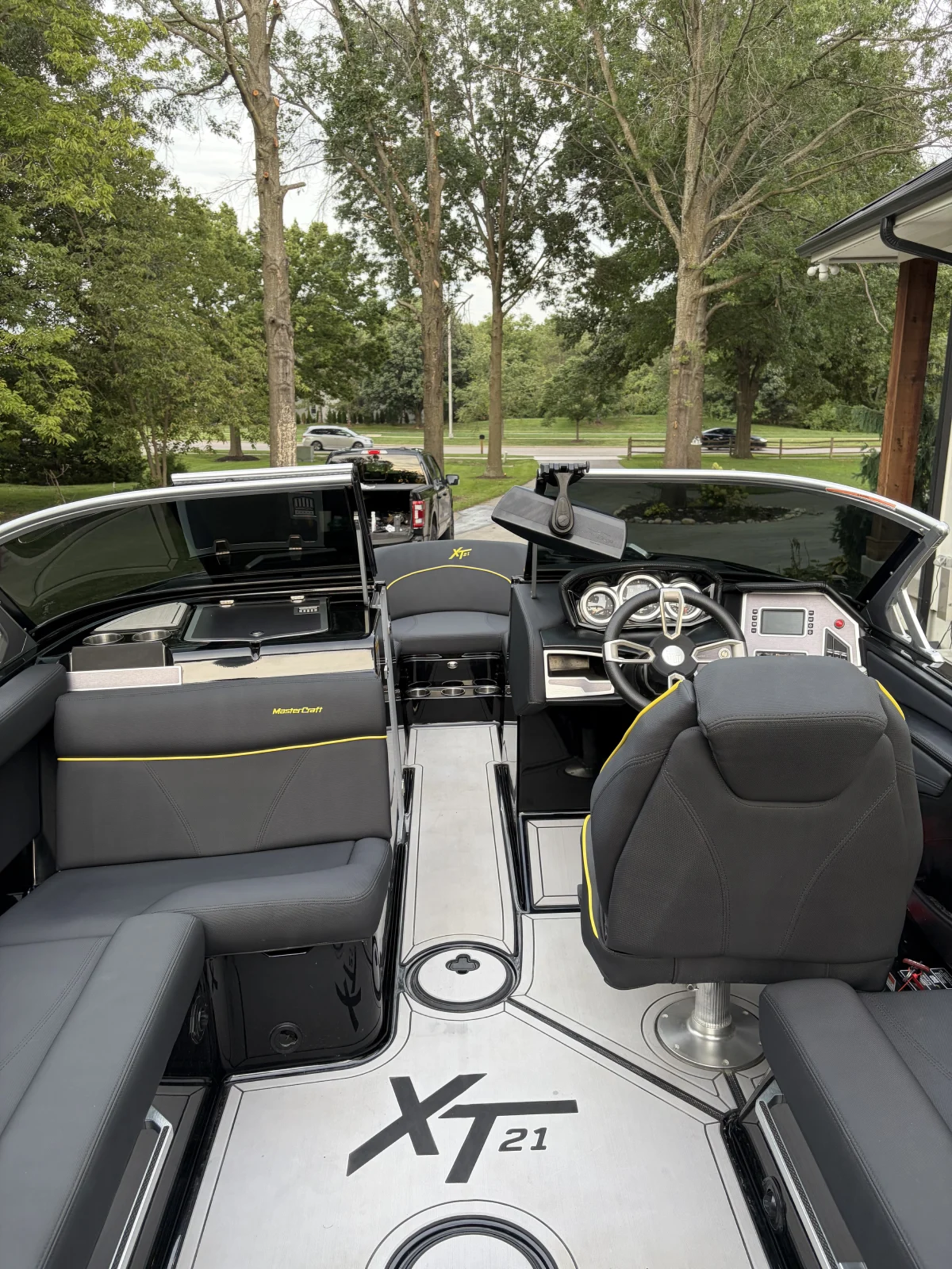 2021 Mastercraft XT21