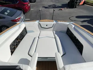 2027-nautique-g25-146842-image14