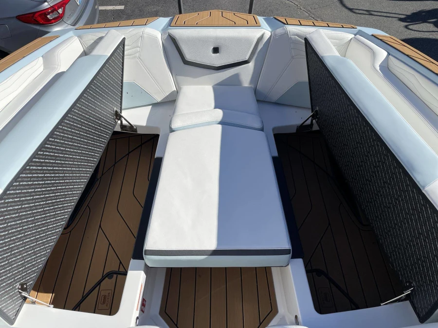 2027-nautique-g25-146842-image15