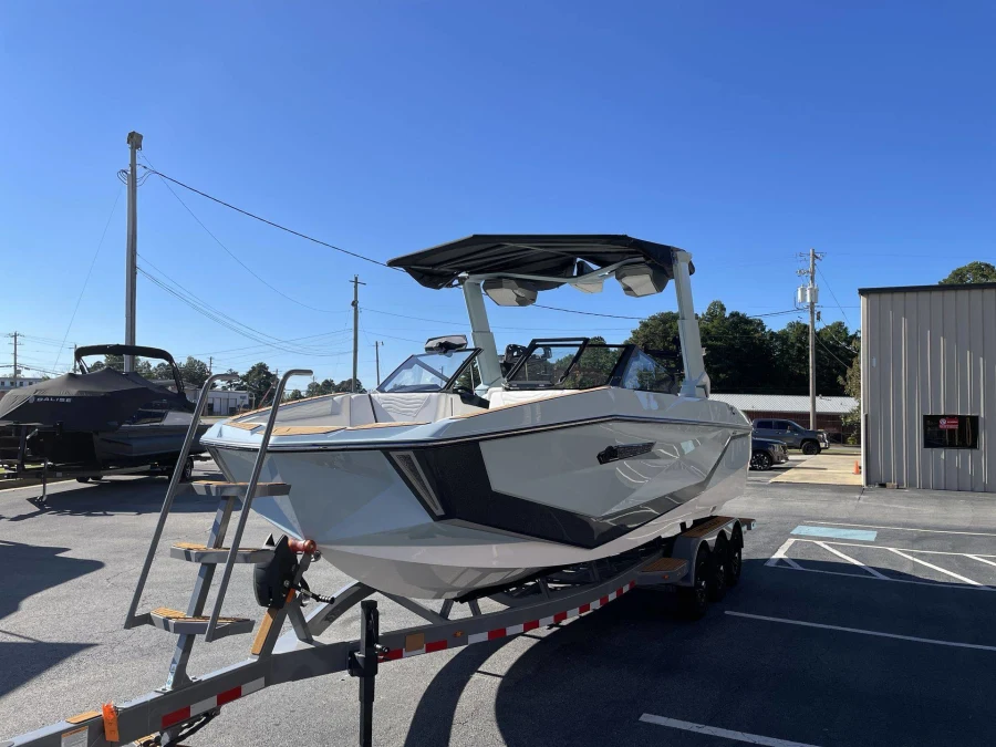 2027-nautique-g25-146842-image3