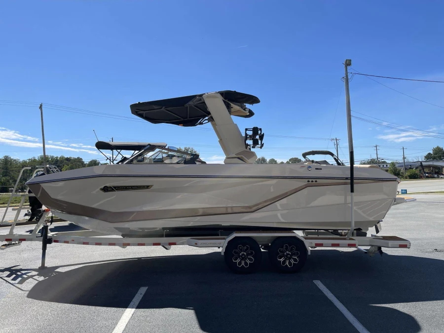 2027-nautique-g25-146843-image11