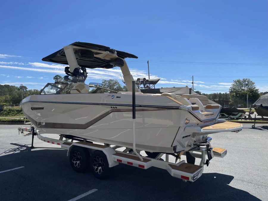 2027-nautique-g25-146843-image14