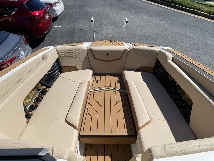 2027-nautique-g25-146843-image22