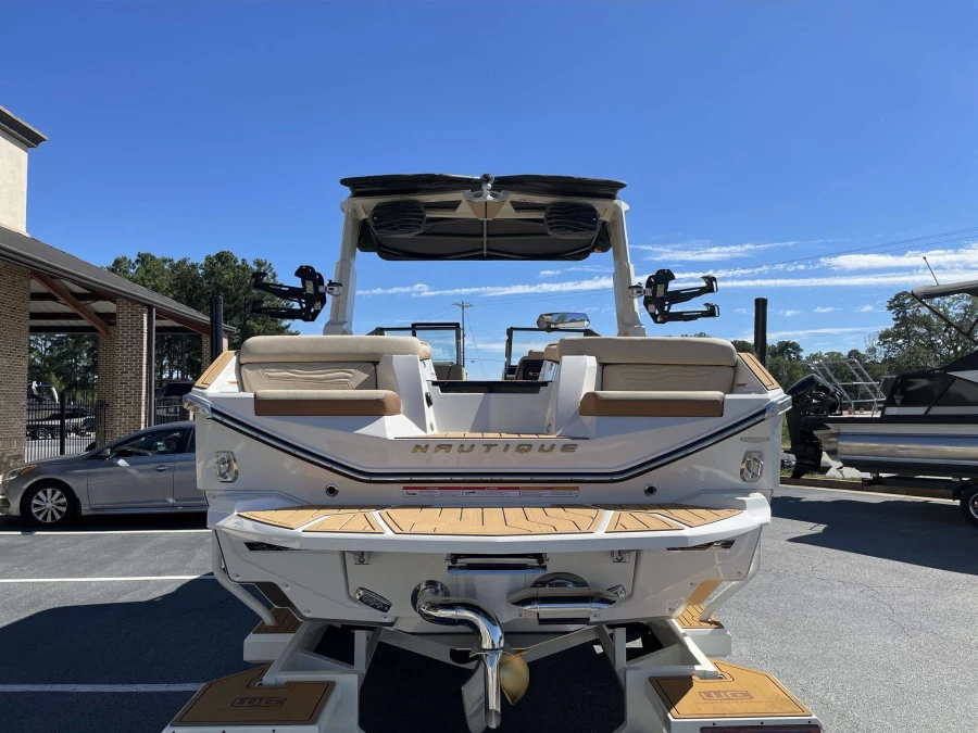 2027-nautique-g25-146843-image24
