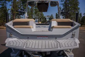2026-nautique-s23-146845-image13