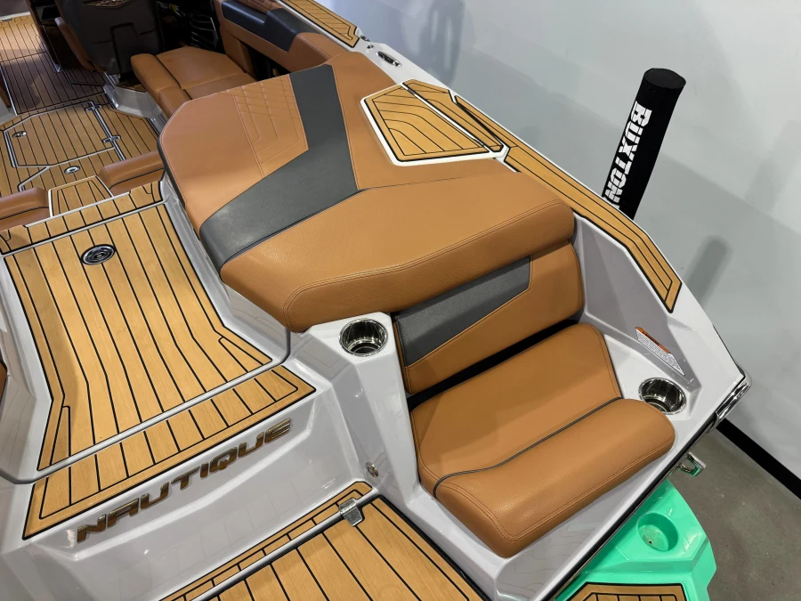 2022-nautique-g23-146854-image11