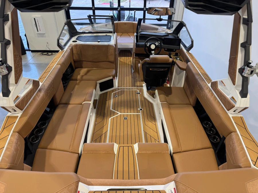 2027-nautique-s23-146855-image13