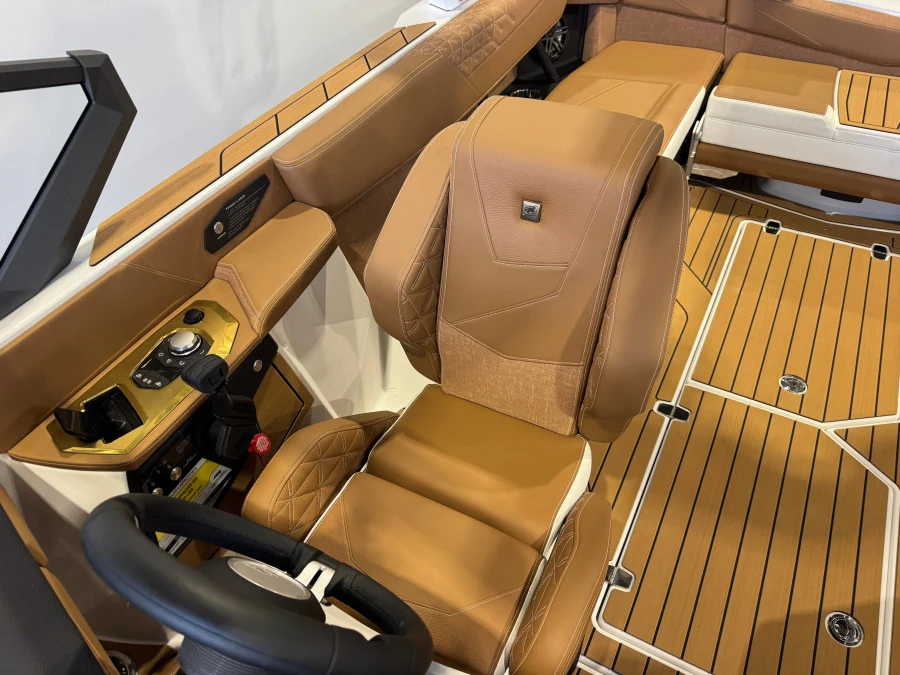 2027-nautique-s23-146855-image21