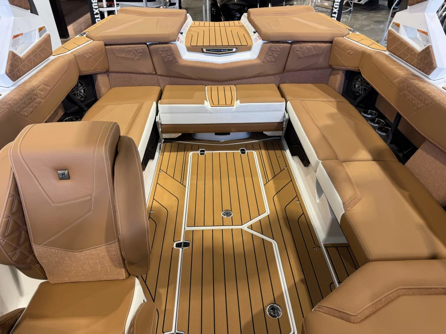 2027-nautique-s23-146855-image22