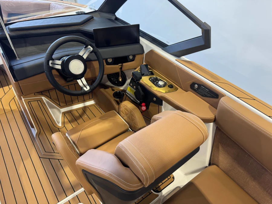 2027-nautique-s23-146855-image25