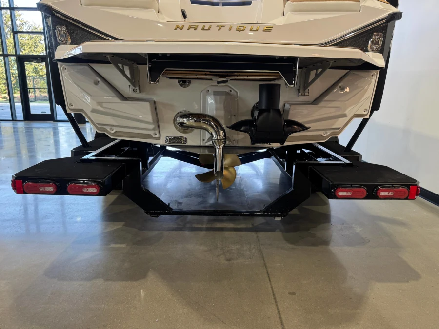 2027-nautique-s23-146855-image7