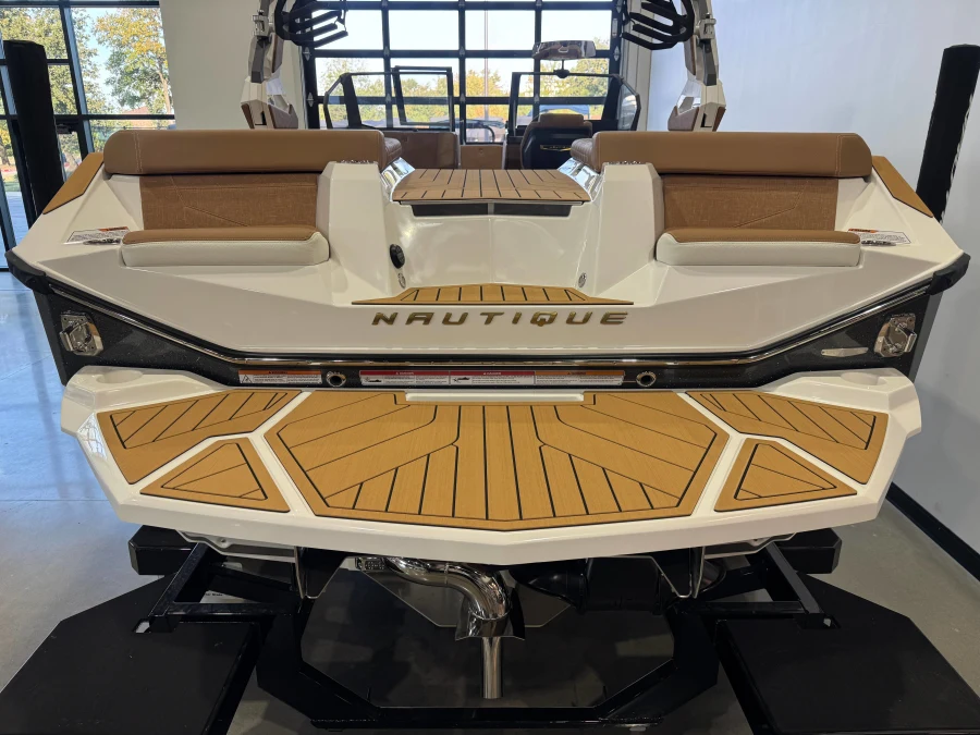 2027-nautique-s23-146855-image8