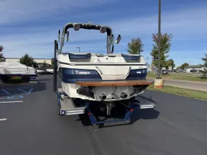 2019-mastercraft-x24-146865-image4