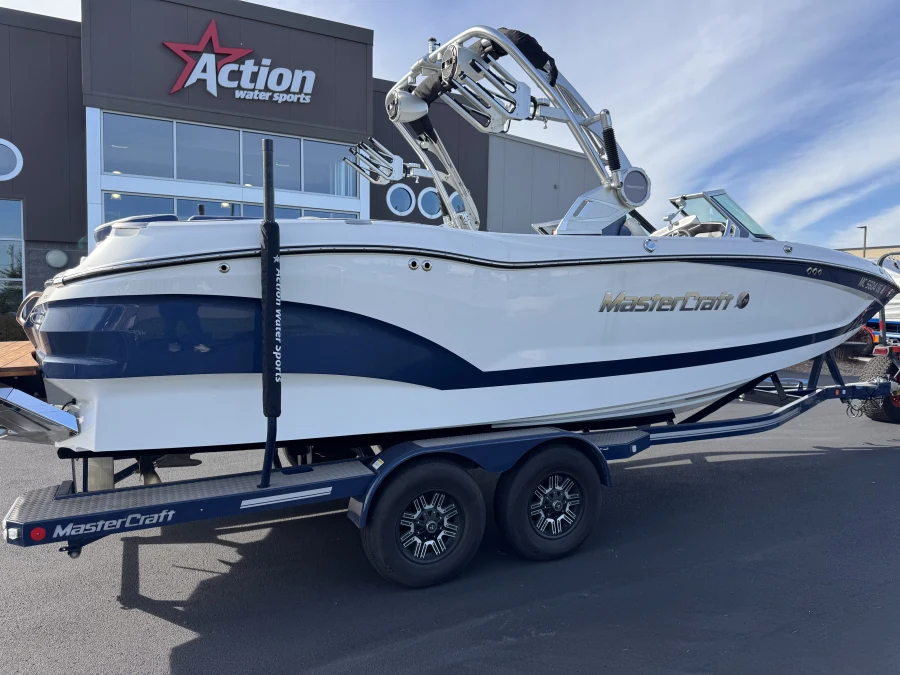 2019-mastercraft-x24-146865-image5