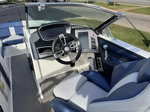 2019-mastercraft-x24-146865-image7