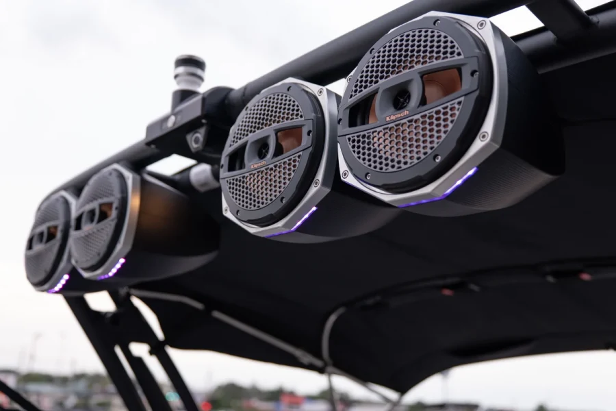 2024-mastercraft-xt24-146875-image10.webp