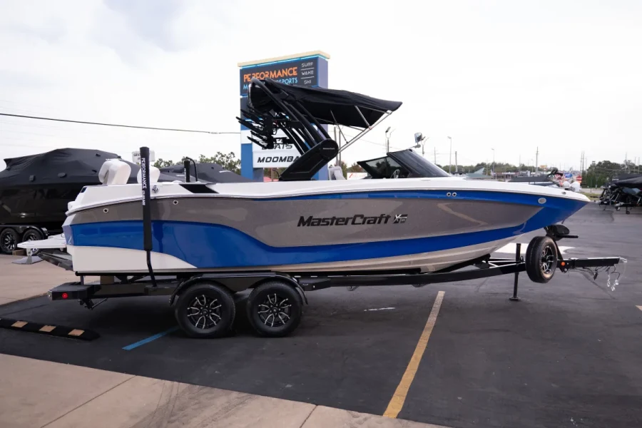 2024-mastercraft-xt24-146875-image6.webp