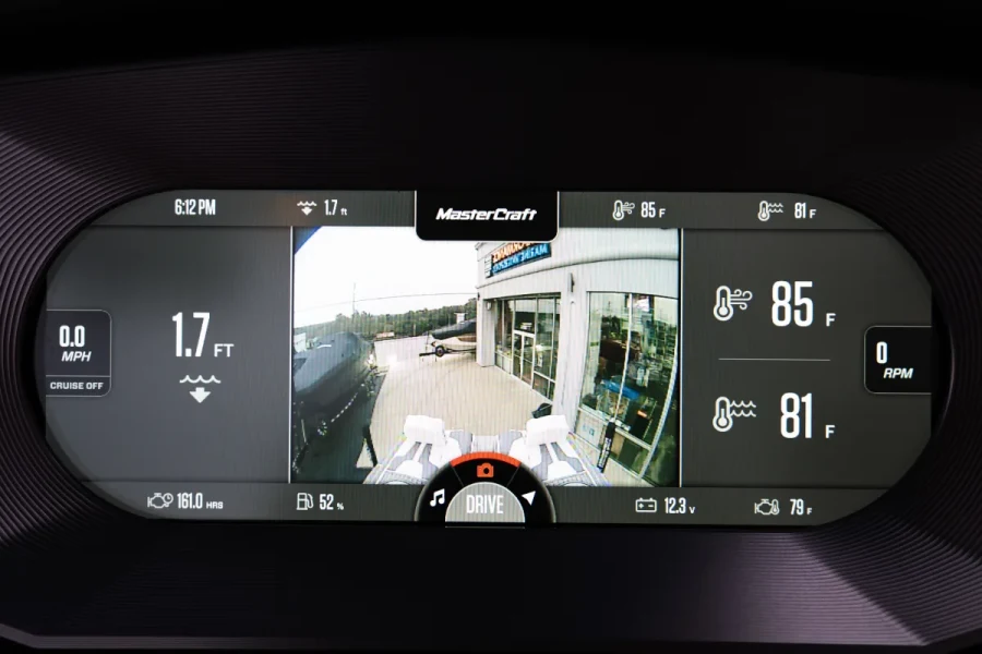 2024-mastercraft-xt24-146875-image8.webp