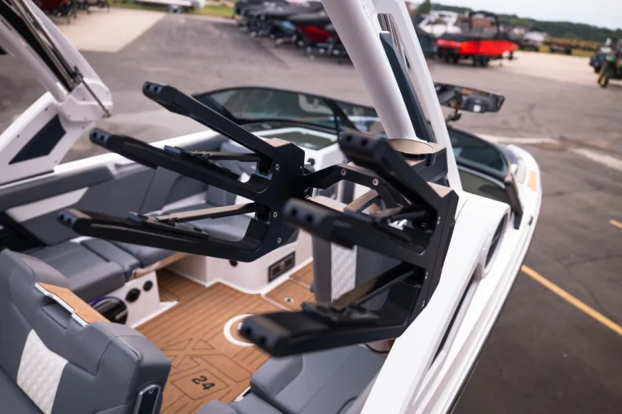 2026-mastercraft-xt24-146876-image25.webp
