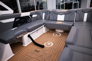 2026-mastercraft-xt24-146876-image26.webp
