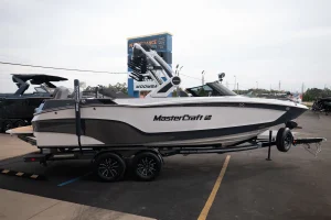2026-mastercraft-xt24-146876-image5.webp