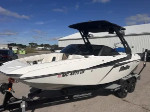 2019 MALIBU 21 MLX WAKE SETTER Icon