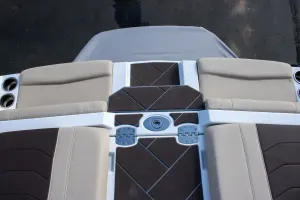 2027-malibu-wakesetter-23-lsv-146886-image10.webp