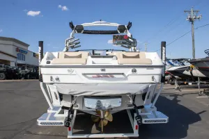 2027-malibu-wakesetter-23-lsv-146886-image2.webp