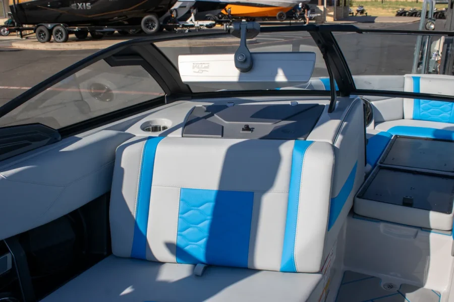 2027-malibu-wakesetter-23-lsv-146888-image13.webp