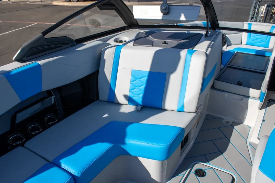2027-malibu-wakesetter-23-lsv-146888-image14.webp
