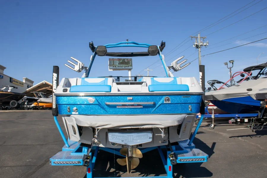 2027-malibu-wakesetter-23-lsv-146888-image5.webp