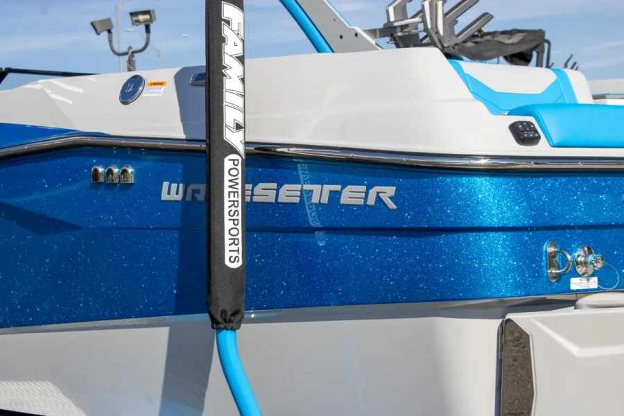 2027-malibu-wakesetter-23-lsv-146888-image7.webp