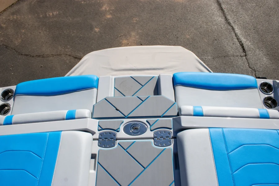 2027-malibu-wakesetter-23-lsv-146888-image9.webp