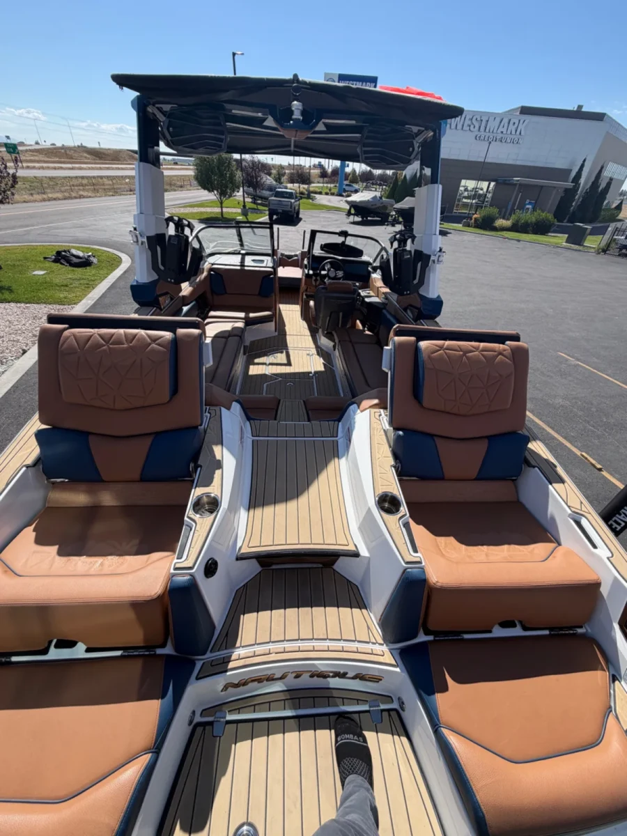 2022-nautique-g25-paragon-146889-image8.webp