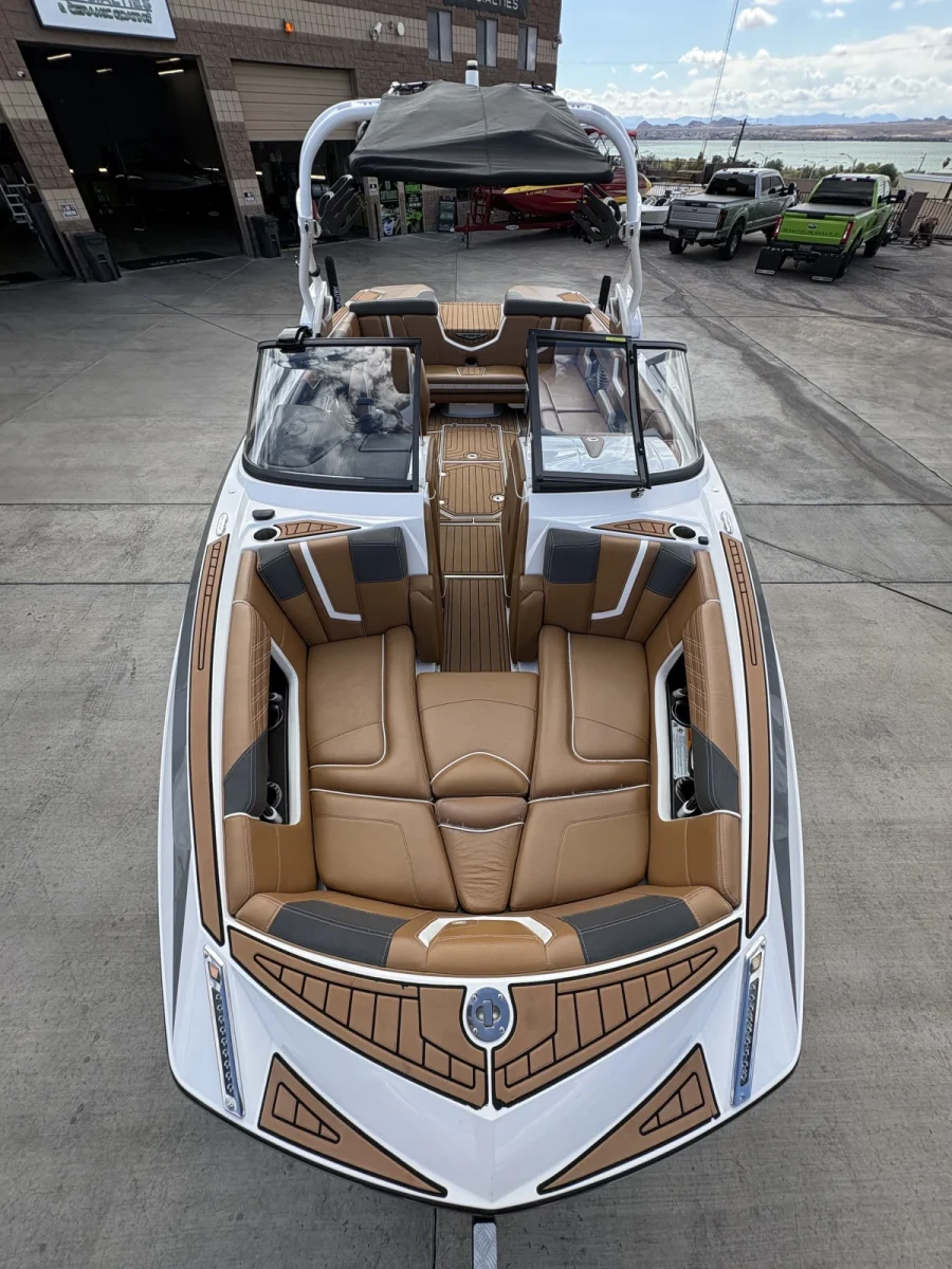 2016-nautique-g23-146890-image1.webp