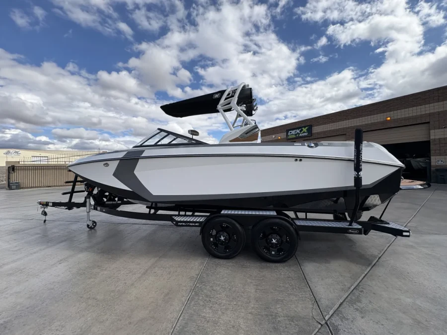 2016-nautique-g23-146890-image13.webp