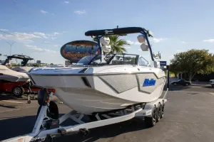2027-malibu-m230-146896-image1.webp