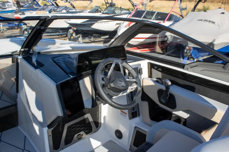 2027-malibu-m230-146896-image13.webp