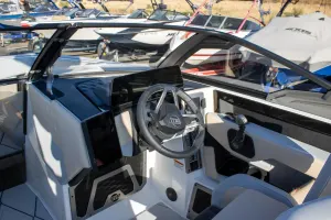 2027-malibu-m230-146896-image13.webp