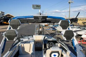 2027-malibu-m230-146896-image17.webp