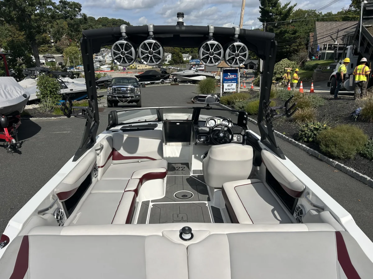 SUPER CLEAN 2018 AXIS T22