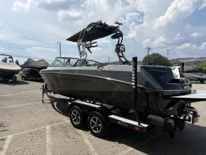 2020-nautique-super-air-nautique-230-146903-image3.webp