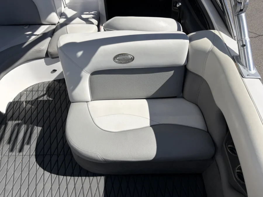 2007-supra-launch-24ssv-146911-image18.webp