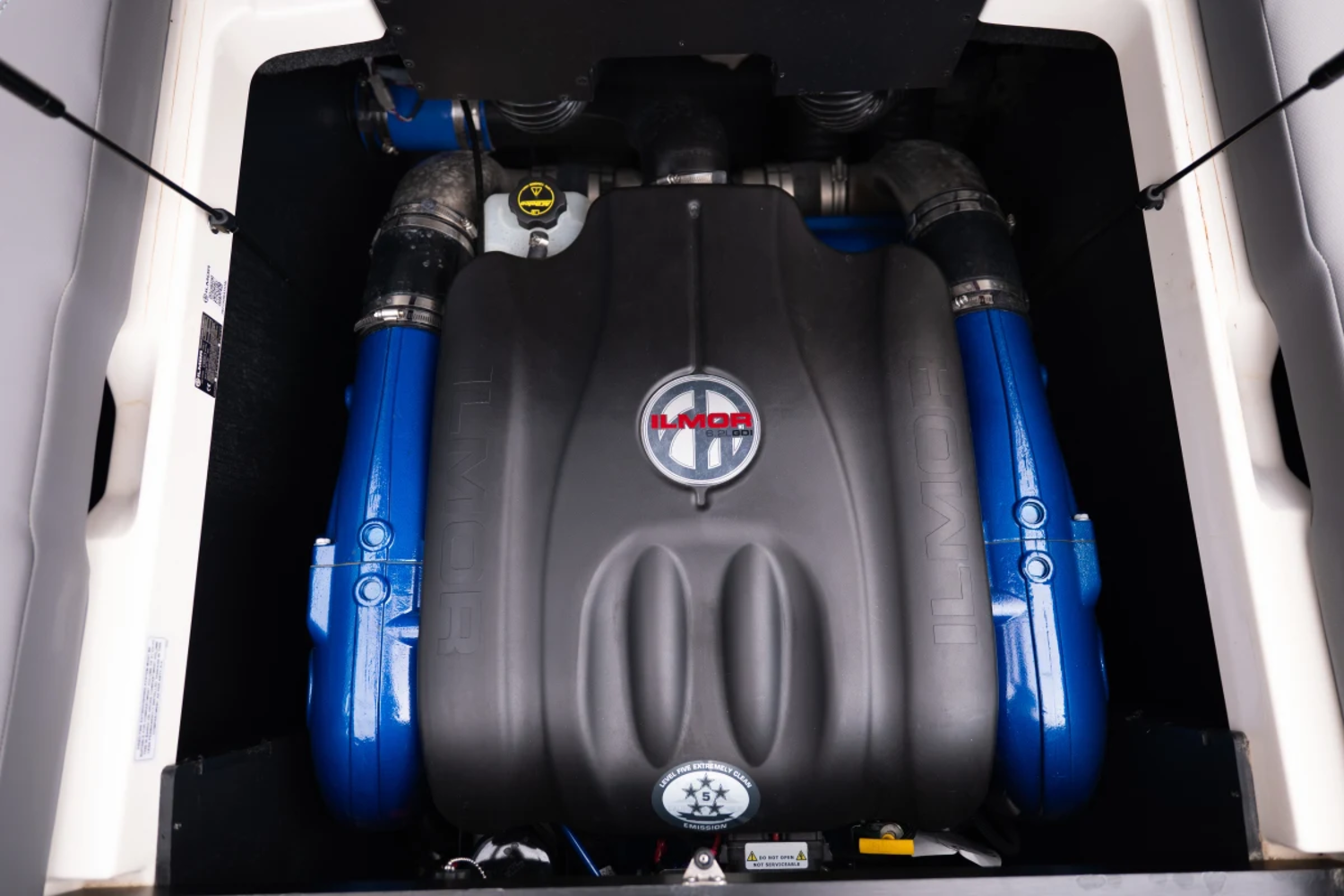 2026 MASTERCRAFT NXT23 WITH 6.2L GDI UPGRADE 
