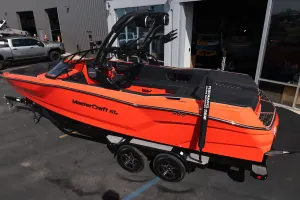 2025-mastercraft-nxt24-146915-image3.webp