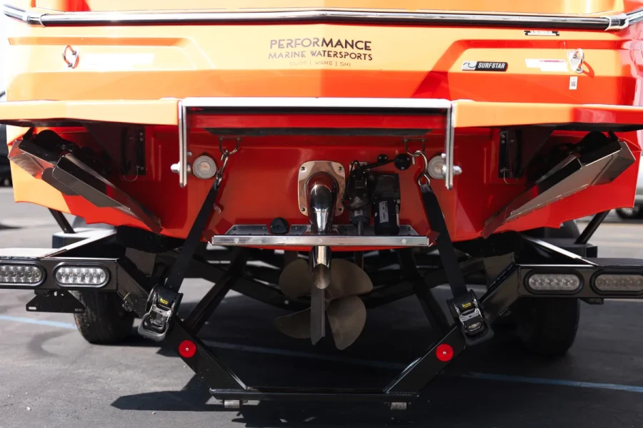 2025-mastercraft-nxt24-146915-image4.webp