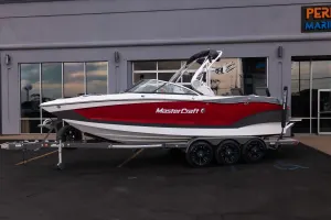 2019-mastercraft-x24-146916-image2.webp