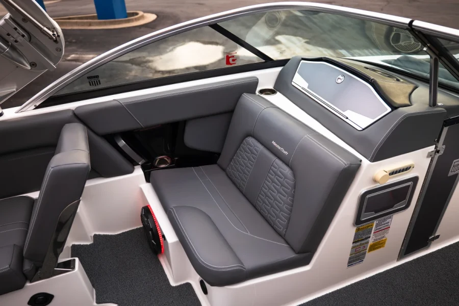 2019-mastercraft-x24-146916-image21.webp